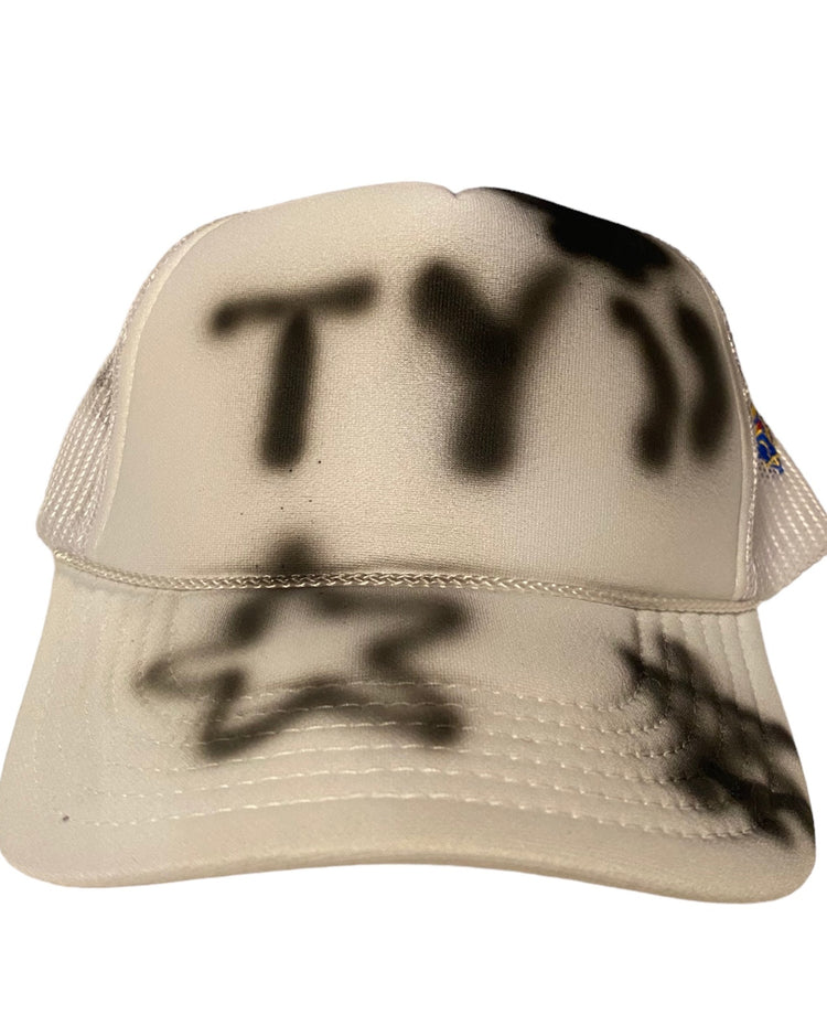 Airbrush 1 of 1 Trucker