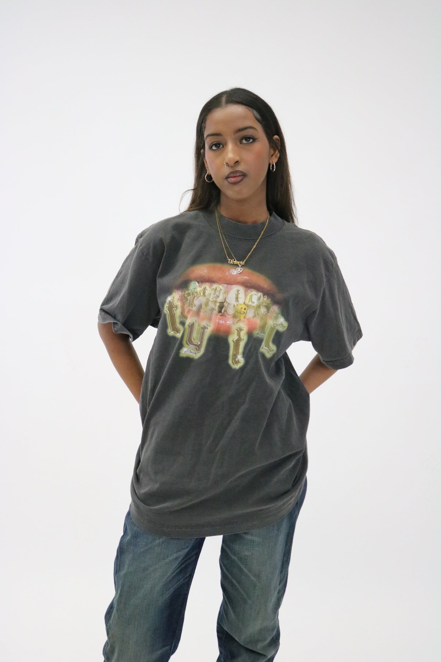 GRILLZ TEE